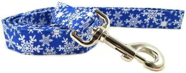 Blue Snowflakes Dog Leash (size: XS)