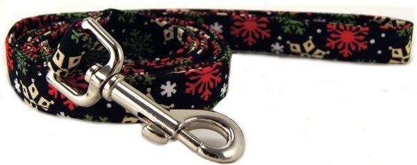 Peppermint Snowflakes Dog Leash (size: XS)