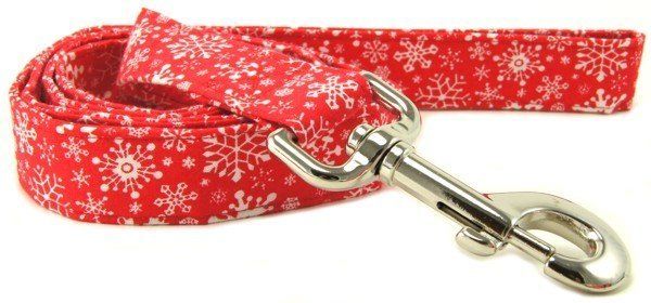 Red Snowflakes Dog Leash (size: XS)